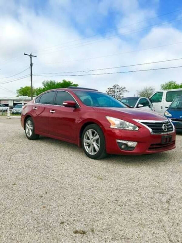 2015 Nissan Altima for sale at WB Motors in Lewisville TX