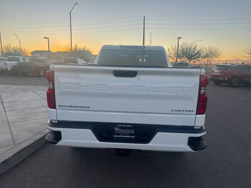 2024 Chevrolet Silverado 1500 Custom