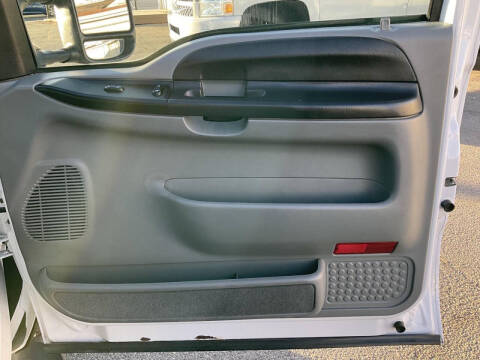 2005 Ford Excursion XLT