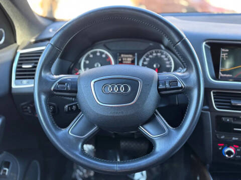 2016 Audi Q5 2.0T quattro Premium Plus