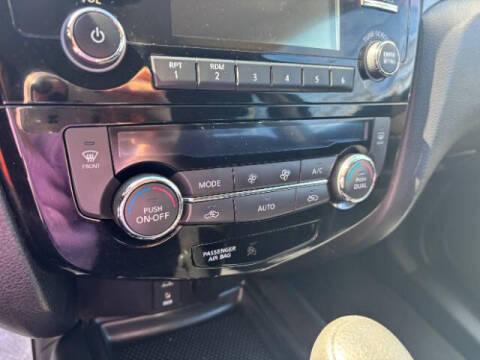 2014 Nissan Rogue SV