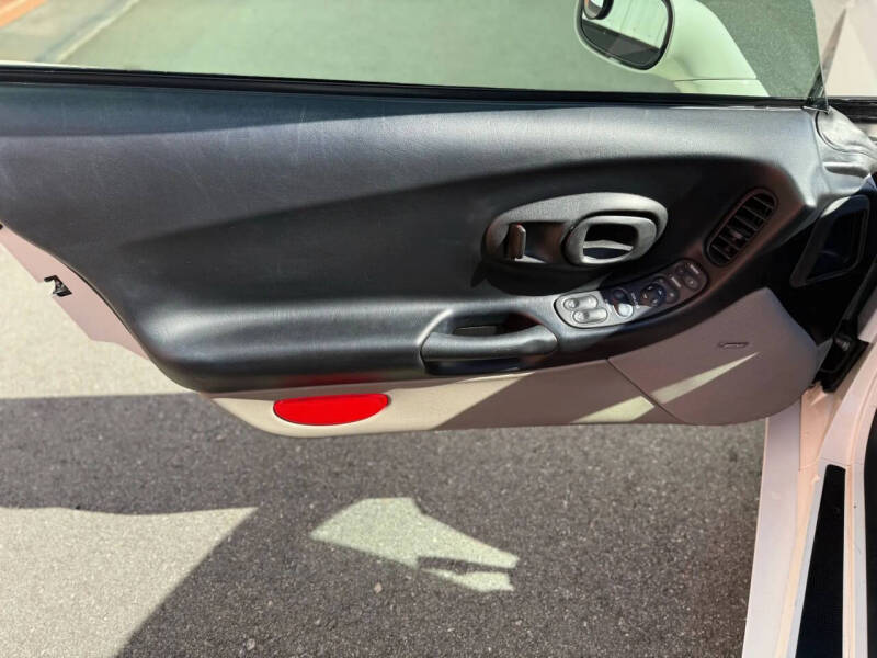 2001 Chevrolet Corvette