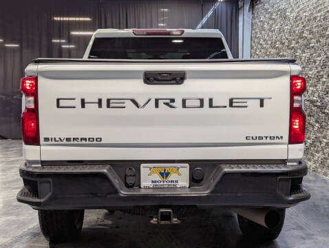 2022 Chevrolet Silverado 2500HD Custom