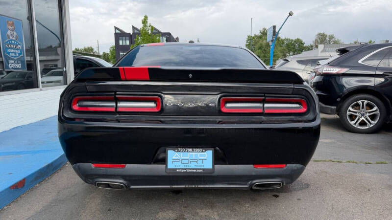 2018 Dodge Challenger SXT