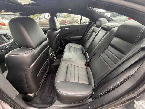 2014 Dodge Charger SXT