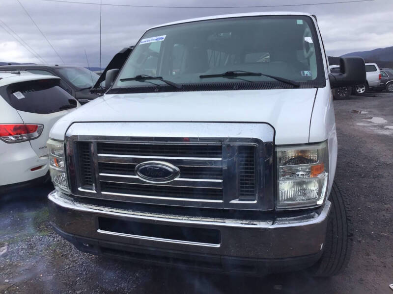2012 Ford E-Series E-350 SD XLT