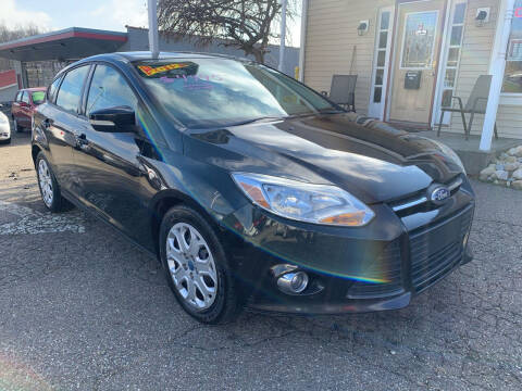 2012 Ford Focus for sale at G & G Auto Sales in Steubenville OH