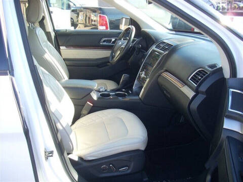 2018 Ford Explorer Platinum