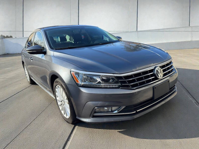 2016 Volkswagen Passat 1.8T SE