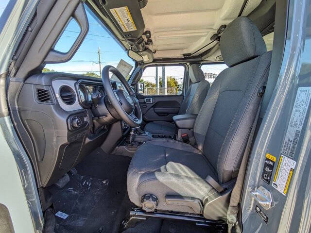 2026 Jeep Gladiator Sport