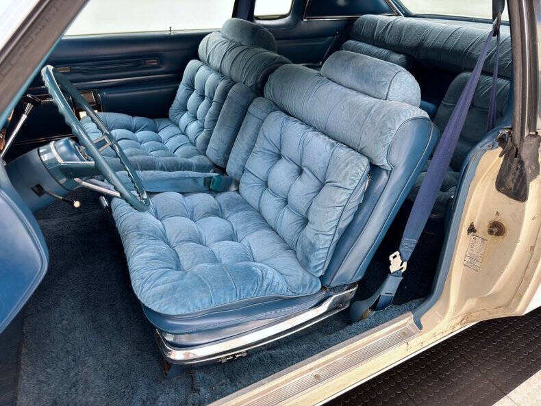 1976 Chrysler New Yorker