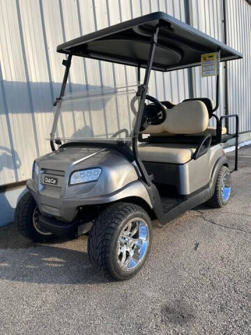 Club Car Precedent Image