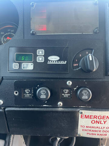 2004 Motor Coach Industries D4500