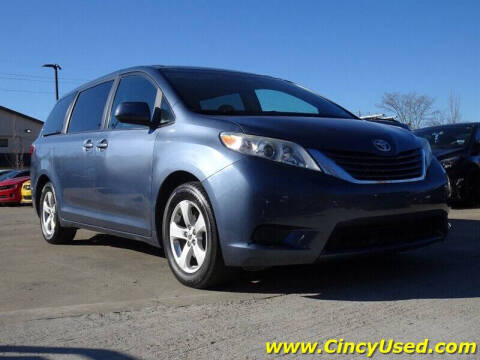 2016 Toyota Sienna LE 8-Passenger