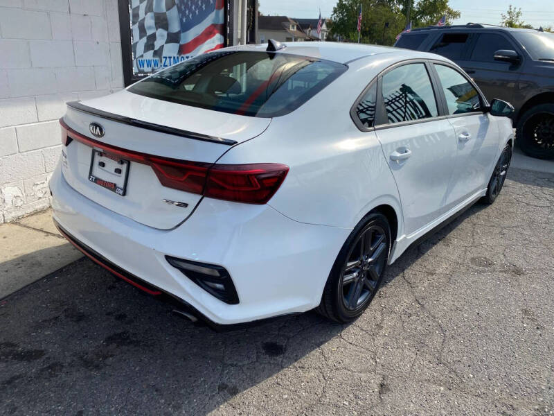 2020 Kia Forte GT Line