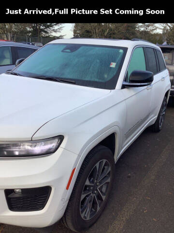 2022 Jeep Grand Cherokee for sale at Royal Moore Custom Finance in Hillsboro OR