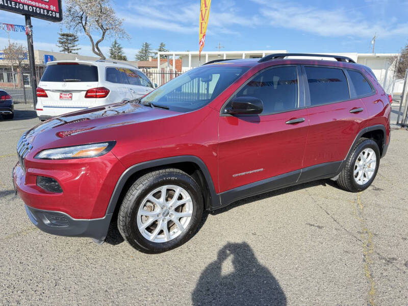 2016 Jeep Cherokee Sport