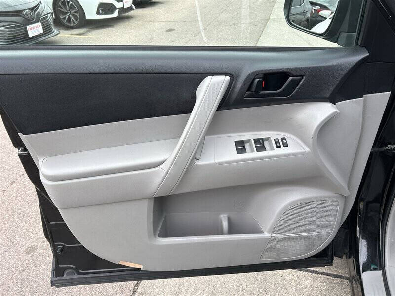 2012 Toyota Highlander