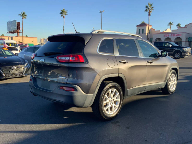 2017 Jeep Cherokee Latitude