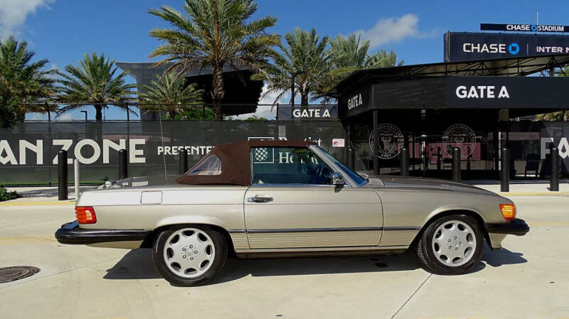 1989 Mercedes-Benz 560-Class 560 SL