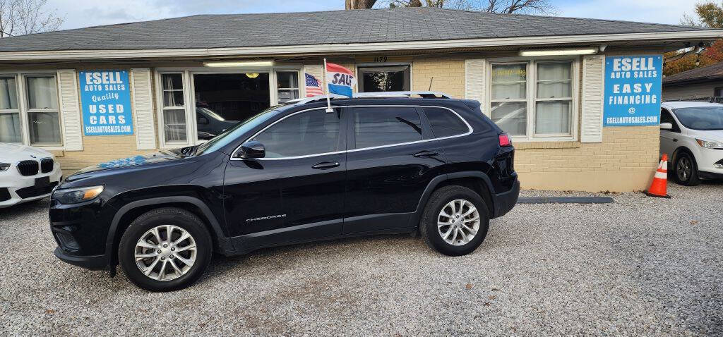 2019 Jeep Cherokee for sale at ESELL AUTO SALES in Cahokia, IL