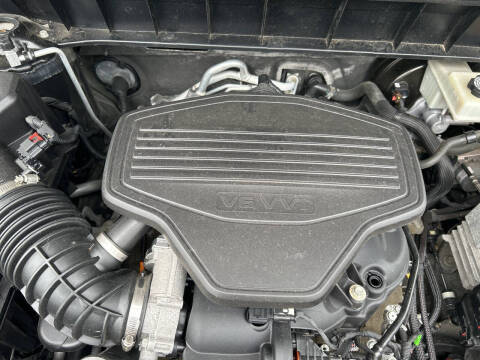 2017 GMC Acadia SLE-2