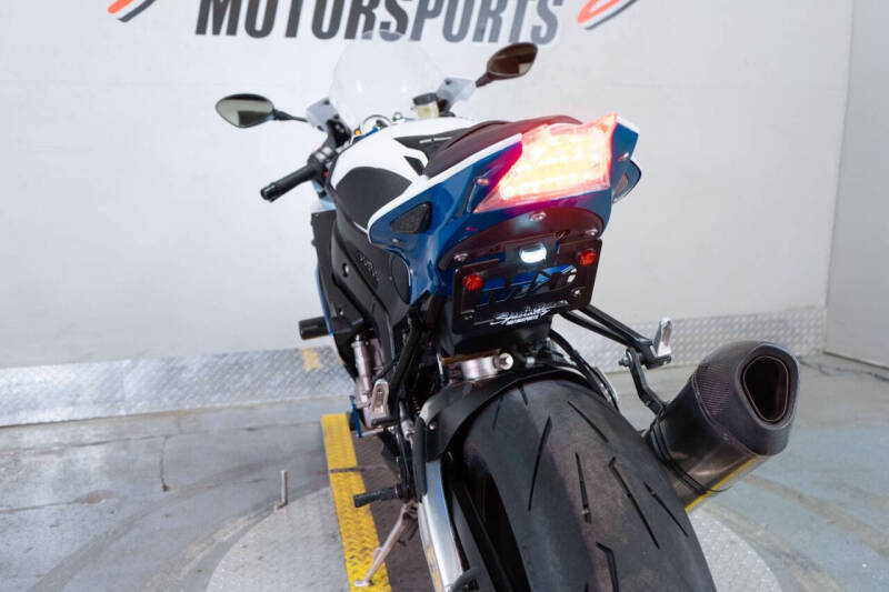 2014 BMW HP 4
