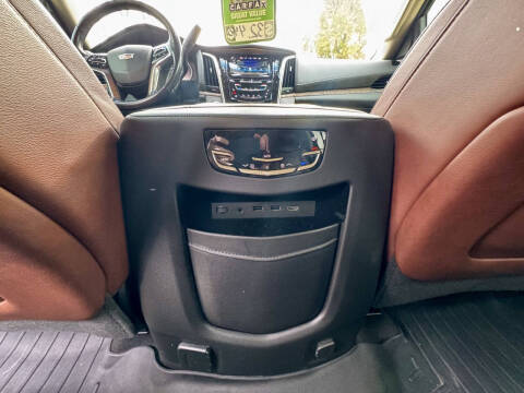 2019 Cadillac Escalade ESV Premium Luxury