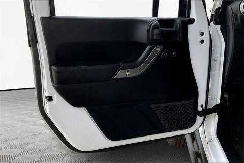 2013 Jeep Wrangler Sahara