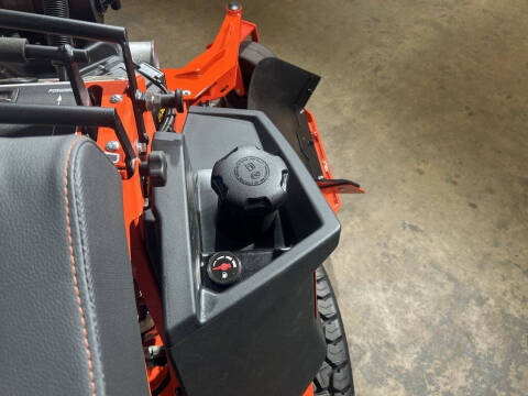 2025 Bad Boy REVOLT X 61" VANGUARD