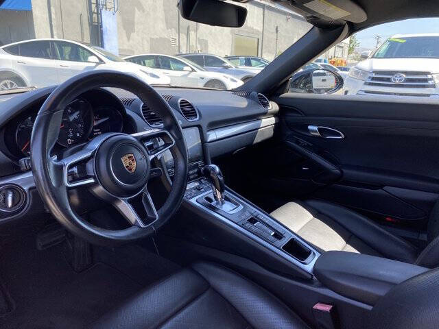 2017 Porsche 718 Boxster