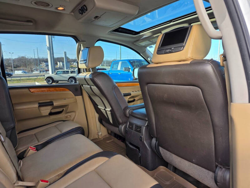2014 Nissan Armada