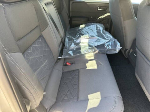 2026 Nissan Frontier SV