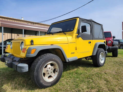 2000 Jeep Wrangler for sale at Tumbleson Automotive in Kewanee IL
