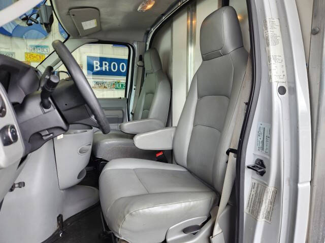 2022 Ford E-Series