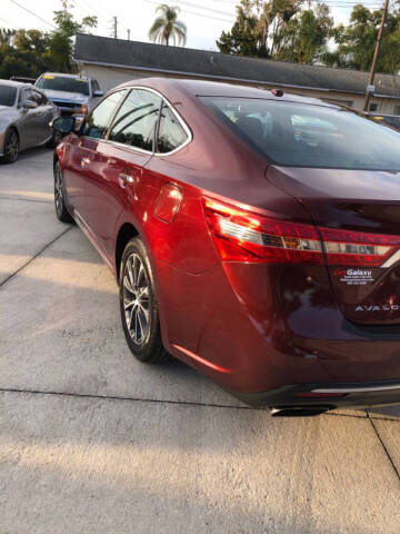 2017 Toyota Avalon XLE