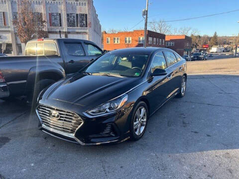 2018 Hyundai Sonata for sale at East Main Rides in Marion VA