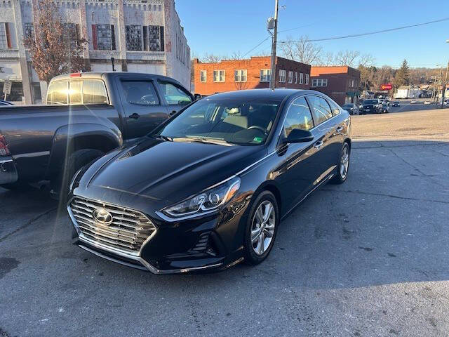 2018 Hyundai Sonata for sale at East Main Rides in Marion VA