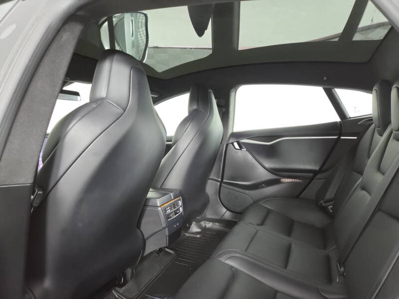 2017 Tesla Model S 75D