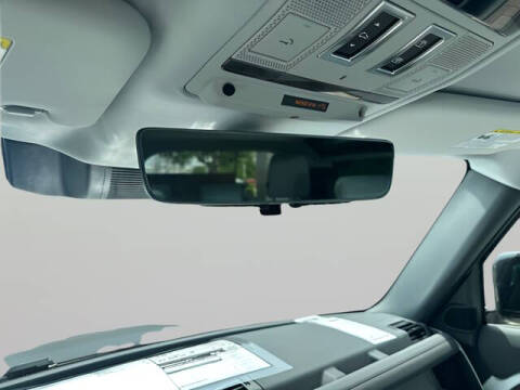 2025 Land Rover Defender 90 P400 X-Dynamic SE