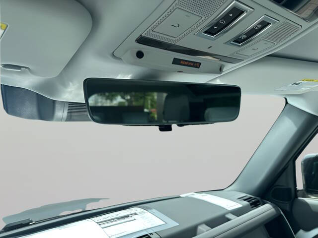 2025 Land Rover Defender 90 P400 X-Dynamic SE