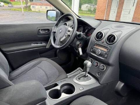 2013 Nissan Rogue S