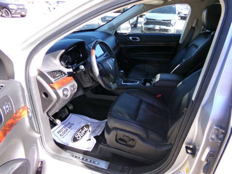 2019 Lincoln MKT Reserve