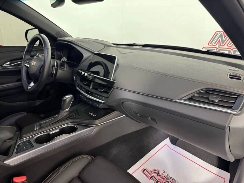 2025 Cadillac CT4 Sport