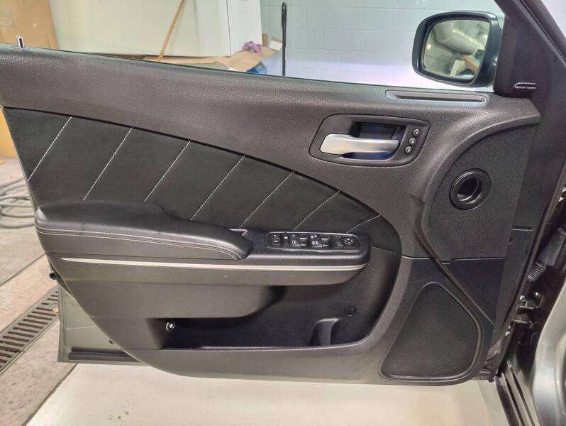 2012 Dodge Charger SRT8