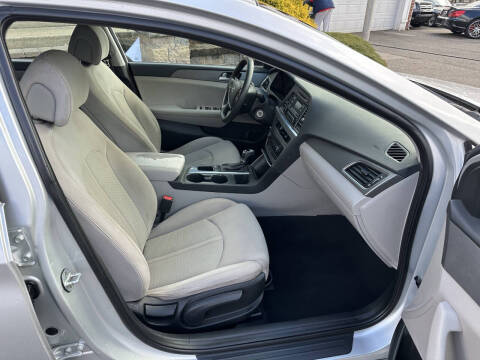 2017 Hyundai Sonata SE