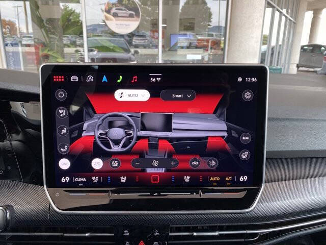 2026 Volkswagen Golf GTI Autobahn