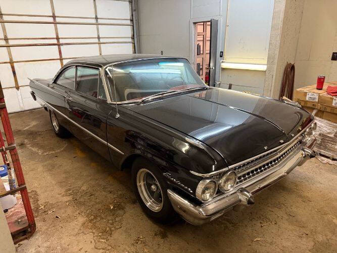 1961 Ford Starliner