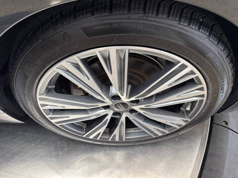 2024 Audi A6 quattro Premium 45 TFSI