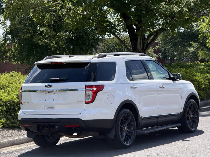 2011 Ford Explorer Limited